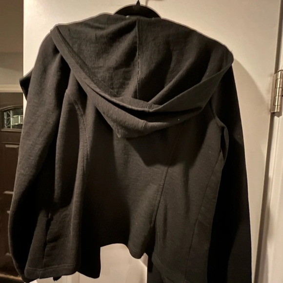 Cute Caslon Jacket - Medium - Picture 7 of 7